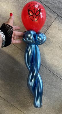 Balloon Twisting 3